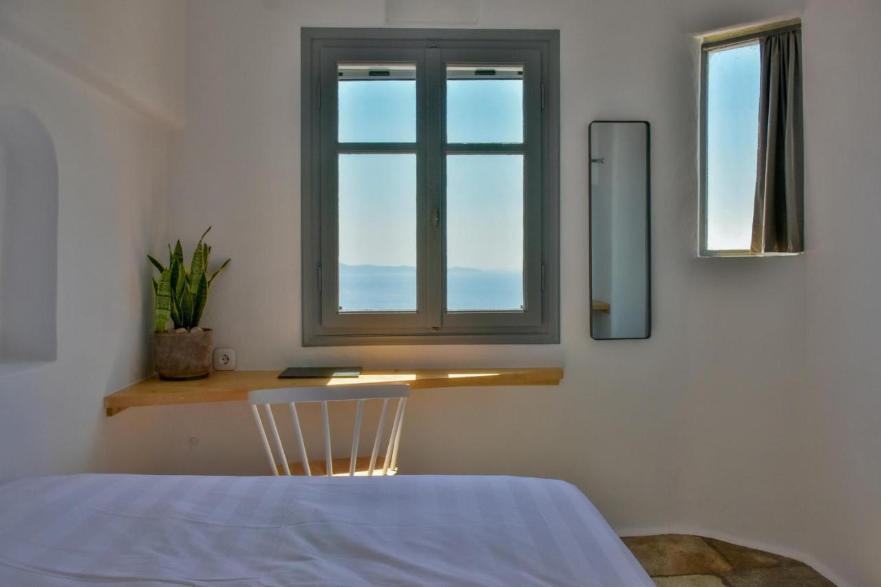 Living Theros Luxury Suites Kardhianí Buitenkant foto
