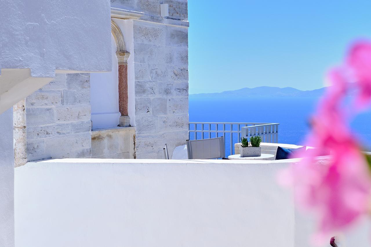 Living Theros Luxury Suites Kardhianí Buitenkant foto