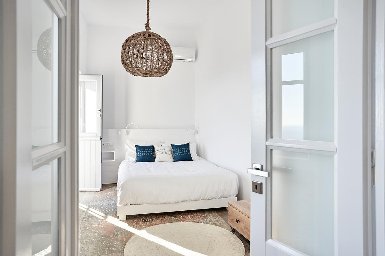 Living Theros Luxury Suites Kardhianí Buitenkant foto