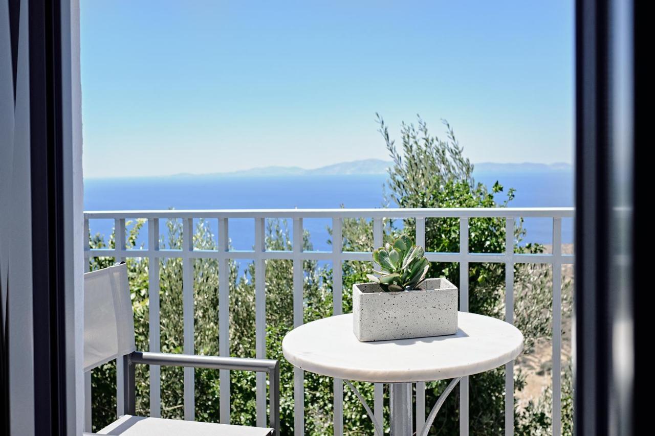 Living Theros Luxury Suites Kardhianí Buitenkant foto