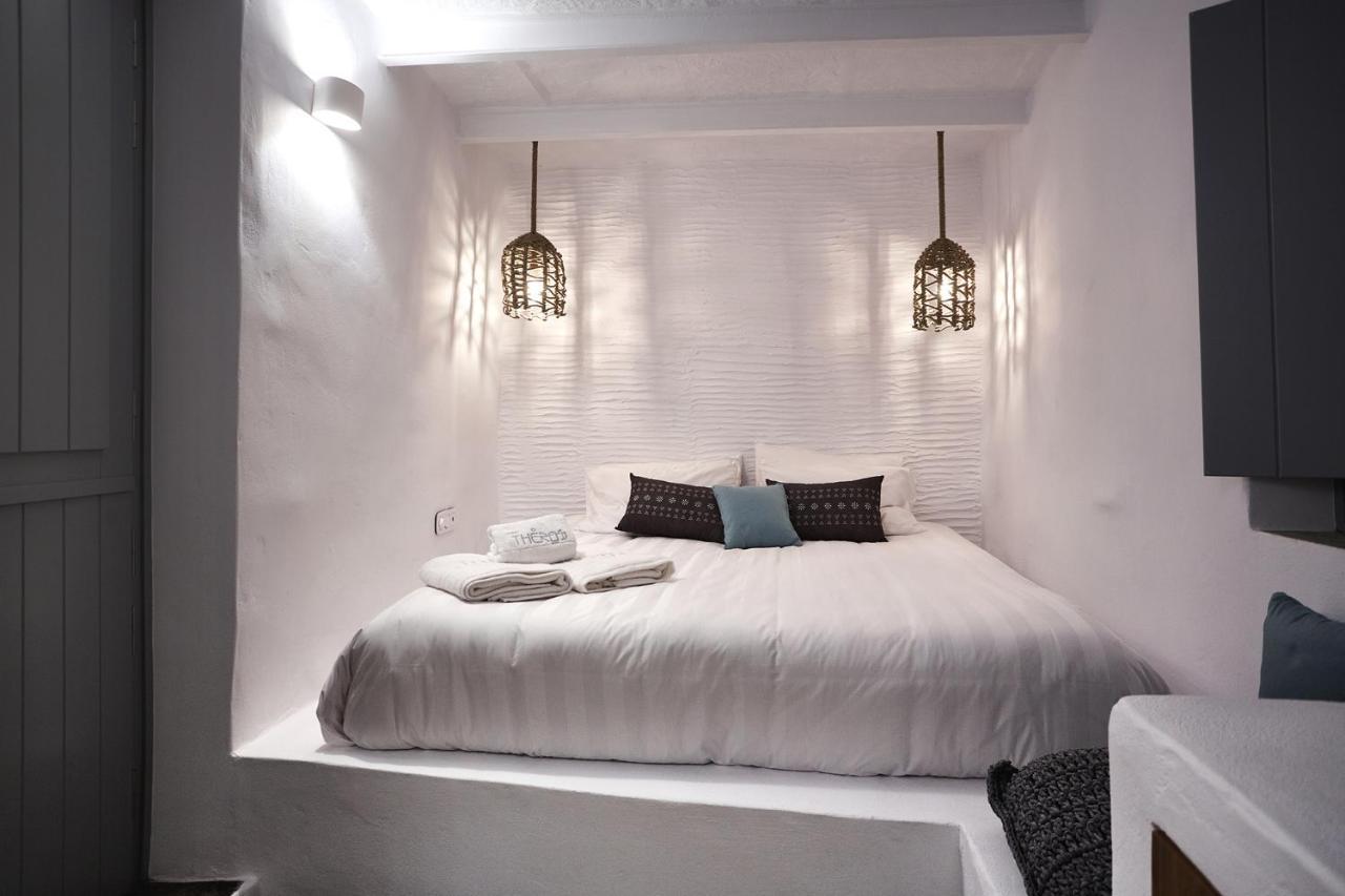 Living Theros Luxury Suites Kardhianí Buitenkant foto